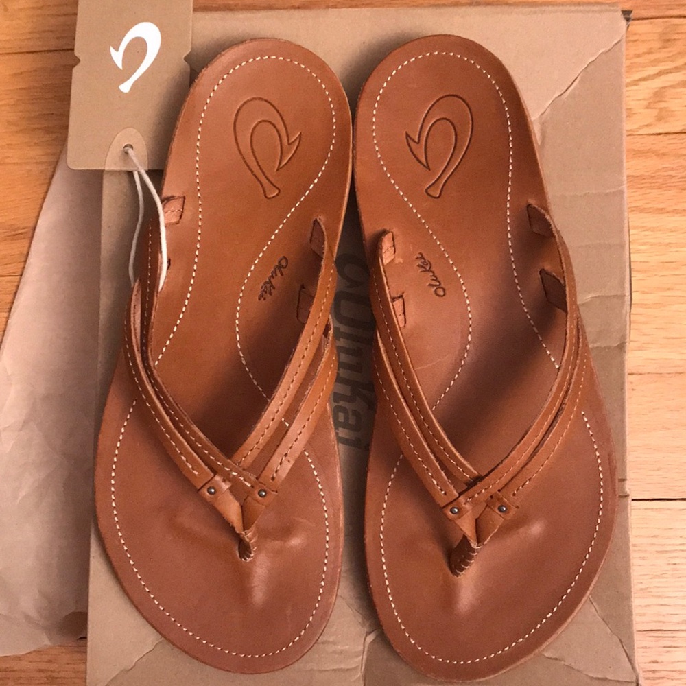 Olukai brown sandals